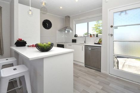 Photo of property in 152 Mahia Road, Wattle Downs, Auckland, 2103