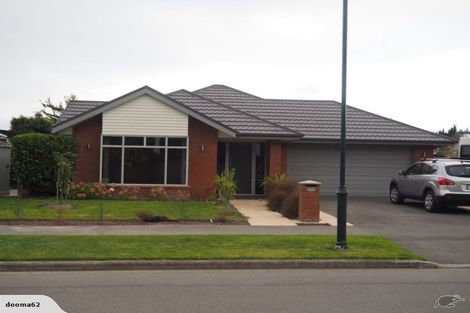 Photo of property in 25 Pentonville Close, Westmorland, Christchurch, 8025