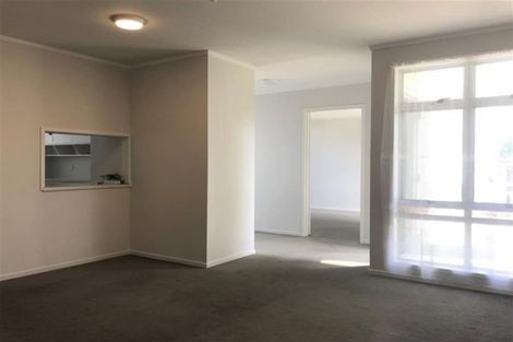 Photo of property in 14 Court Town Close, Mangere, Auckland, 2022
