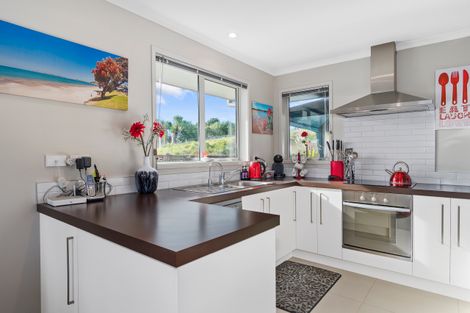 Photo of property in 23 Falcon Drive, Welcome Bay, Tauranga, 3112