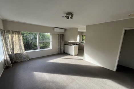 Photo of property in 2/16 Kapiti Place, Sunnynook, Auckland, 0620