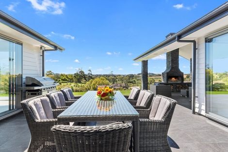 Photo of property in 262 Bawden Road, Dairy Flat, Albany, 0792