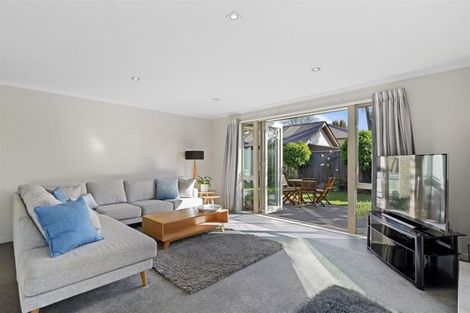 Photo of property in 11 Tainui Street, Somerfield, Christchurch, 8024