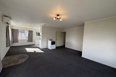 Photo of property in 4 Stella Place, Manurewa, Auckland, 2102