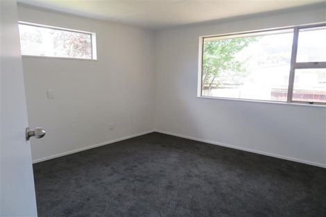 Photo of property in 217a Stokes Valley Road, Stokes Valley, Lower Hutt, 5019