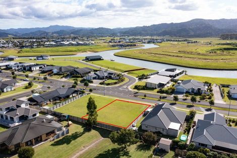Photo of property in 116 Kupe Drive, Whitianga, 3510
