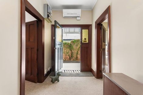 Photo of property in 19 Severn Street, St Albans, Christchurch, 8014