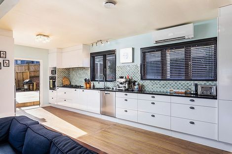 Photo of property in 1/35 Glendon Avenue, Avondale, Auckland, 1026