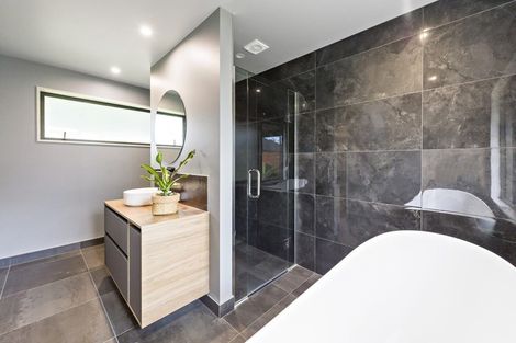 Photo of property in 13 Taiaroa Place, Southbridge, 7602