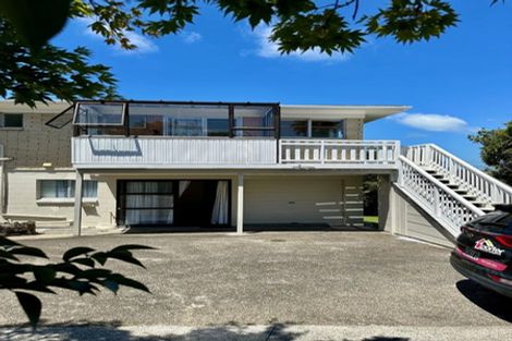 Photo of property in 2/23 Waitemata Road, Hauraki, Auckland, 0622
