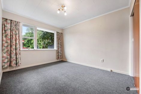 Photo of property in 1/11 Sutherland Avenue, Silverstream, Upper Hutt, 5019