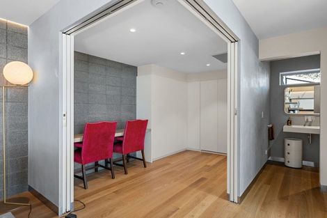 Photo of property in 6 Gazelle Lane, Redcliffs, Christchurch, 8081