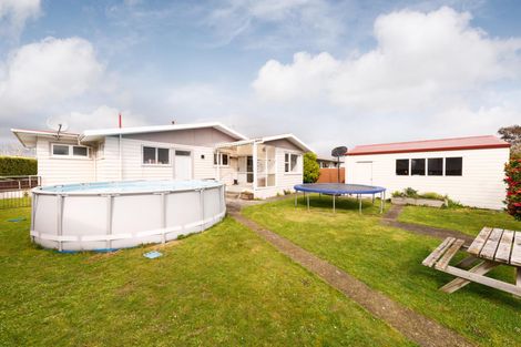 Photo of property in 109 Waterloo Crescent, Hokowhitu, Palmerston North, 4410