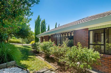 Photo of property in 38a Glenfern Road, Mellons Bay, Auckland, 2014