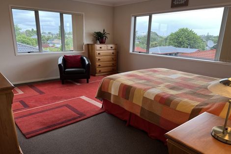 Photo of property in 24 Patons Road, Howick, Auckland, 2014