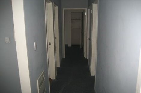 Photo of property in 3 Thalia Place, Totara Vale, Auckland, 0629