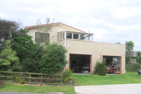 Photo of property in 107 Miro Place, Matarangi, Whitianga, 3592