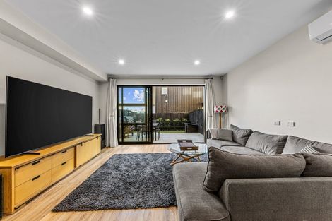 Photo of property in 42 Glidepath Road, Hobsonville, Auckland, 0616