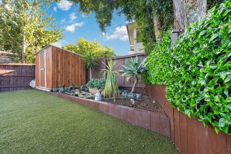 Photo of property in 4 Blue Heron Rise, Stanmore Bay, Whangaparaoa, 0932