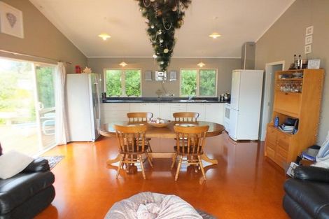 Photo of property in 618 Matarangi Drive, Matarangi, Whitianga, 3592