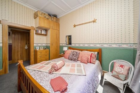 Photo of property in 81 Collins Street, Hawera, 4610