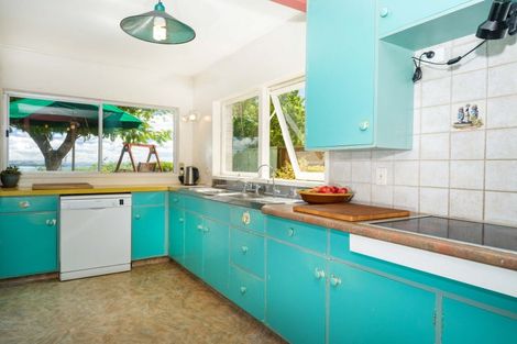 Photo of property in 94 Town Point Road, Maketu, Te Puke, 3189