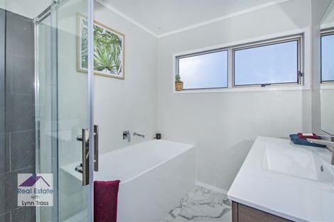 Photo of property in 2 Bellbird Avenue, Onerahi, Whangarei, 0110