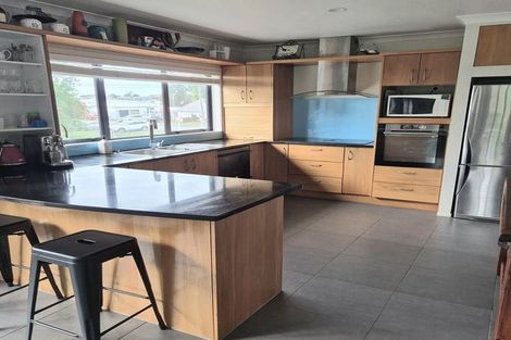 Photo of property in 17 Gorge Road, Maungaturoto, 0520