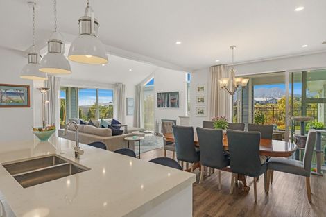 Photo of property in 13 Tuhua Close, Wharewaka, Taupo, 3330