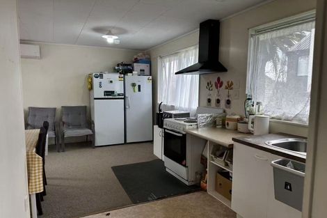 Photo of property in 34 Minerva Terrace, Cockle Bay, Auckland, 2014