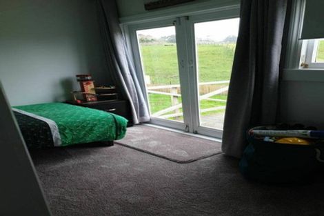 Photo of property in 30 Centennial Park Road, Wellsford, 0900