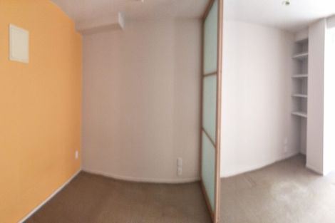 Photo of property in Harbour Green Apartments, 904/11 Union Street, Auckland Central, Auckland, 1010