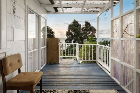 Photo of property in 11 Adams Road, Thornton Bay, Thames, 3575