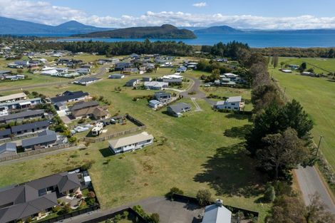 Photo of property in 194 Parekaawa Drive, Motuoapa, 3382