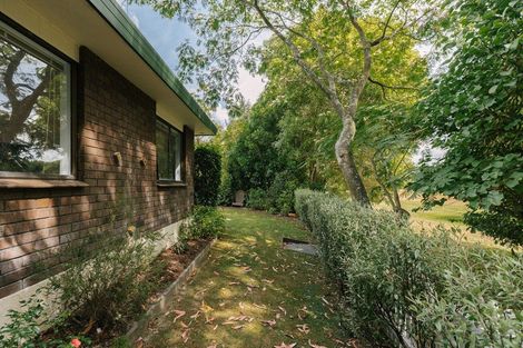 Photo of property in 28 Kentucky Way, Awapuni, Palmerston North, 4412