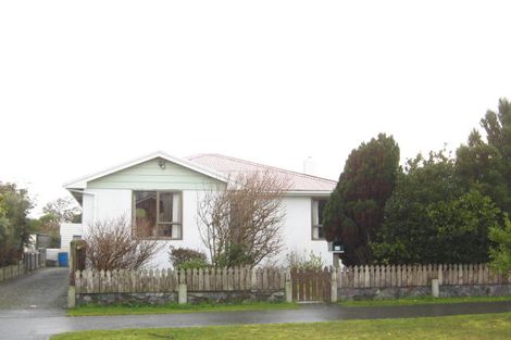 Photo of property in 52 Nichol Street, Heidelberg, Invercargill, 9812