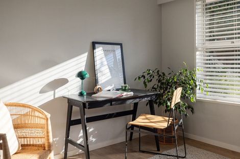 Photo of property in 82 Williams Street, Cambridge, 3434