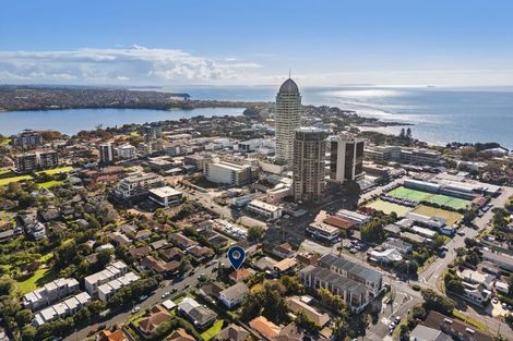 Photo of property in 1/26 Byron Avenue, Takapuna, Auckland, 0622