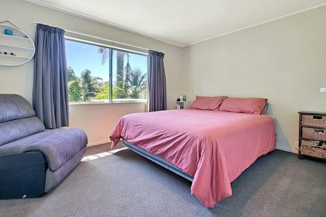 Photo of property in 55 Herbert Drive, Whangamata, 3620