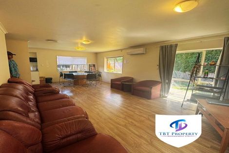 Photo of property in 10 Portrush Lane, Takanini, 2112