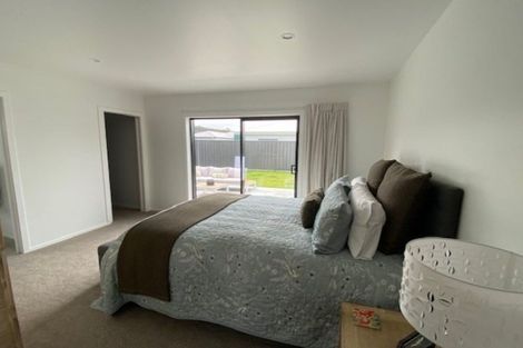 Photo of property in 19 Cassin Place, Taradale, Napier, 4112