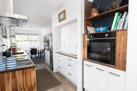 Photo of property in 71 Pipiroa Road, Ngatea, 3503