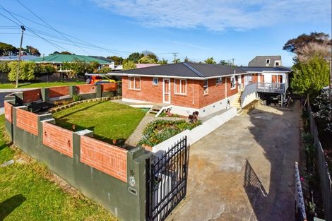 Photo of property in 15 Rothery Road, Hillpark, Auckland, 2102