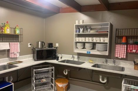 Photo of property in Gore Motor Camp, 35 Broughton Street, Gore, 9710