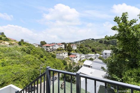 Photo of property in Parkland Flats, 17/51 Adams Terrace, Kelburn, Wellington, 6021