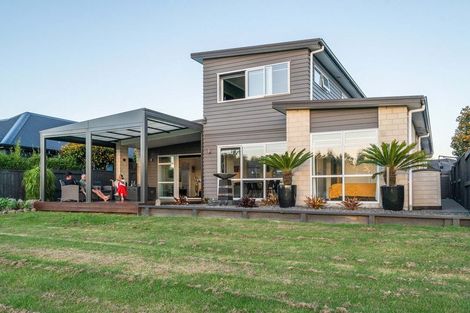 Photo of property in 8 Celmisia Retreat, Papamoa Beach, Papamoa, 3118