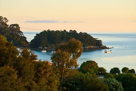 Photo of property in 30 Kotare Place, Kaiteriteri, Motueka, 7197