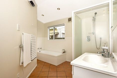 Photo of property in 6 Sievwright Lane, Whataupoko, Gisborne, 4010