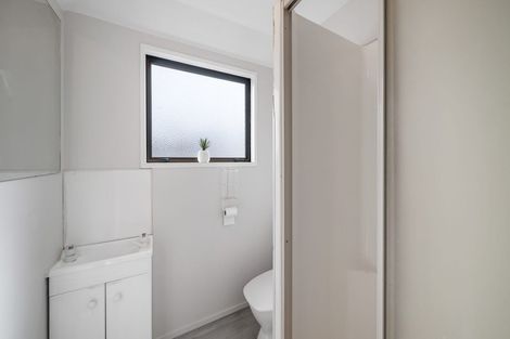 Photo of property in 15 Factory Road, Belfast, Christchurch, 8051