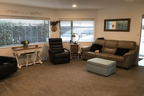 Photo of property in 23 Rosberg Place, Mount Maunganui, 3116